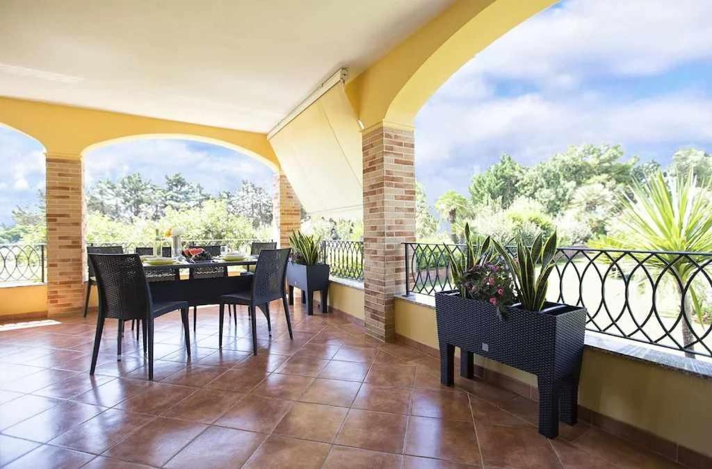 Alghero Villa Mistral per 7 persone Terrazza BBQ AC WiFi Esterno foto