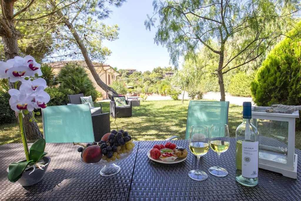 Alghero Villa Mistral per 7 persone Terrazza BBQ AC WiFi Esterno foto