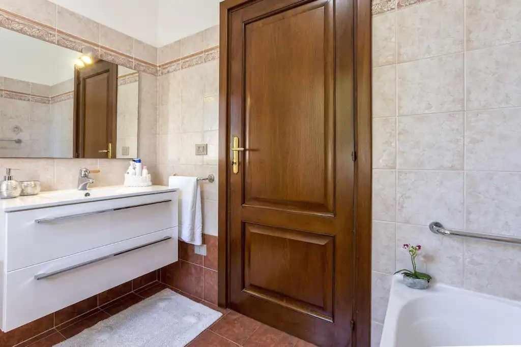 Alghero Villa Mistral per 7 persone Terrazza BBQ AC WiFi Esterno foto