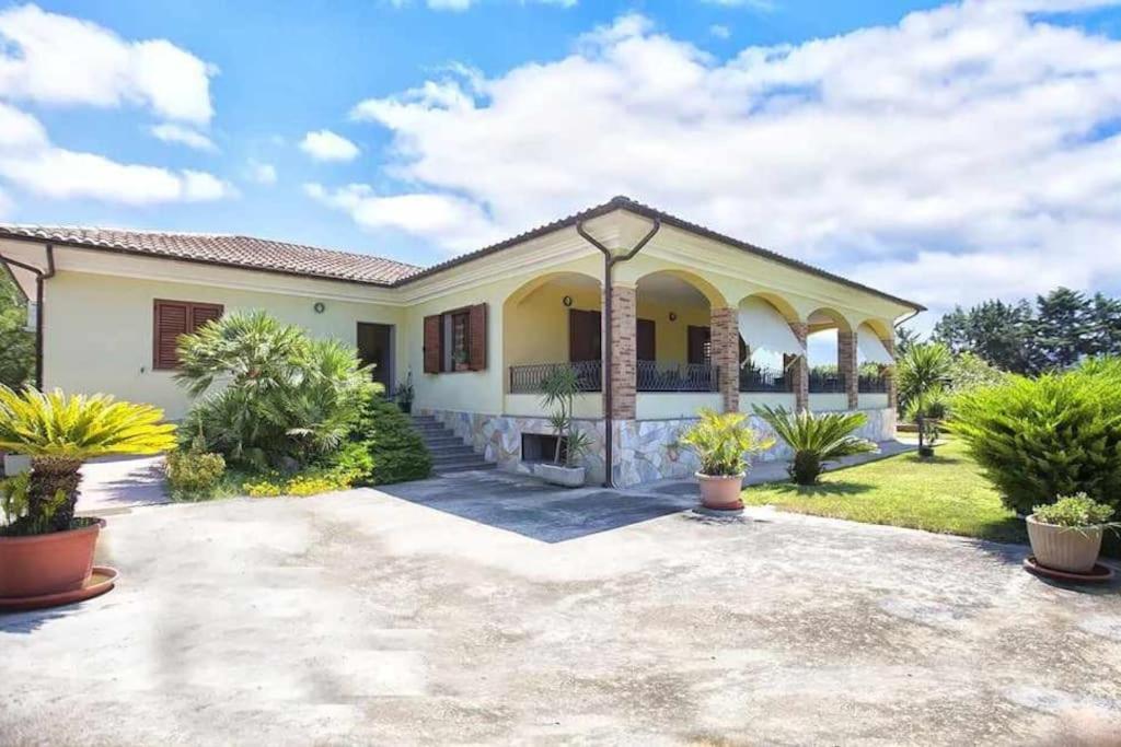 Alghero Villa Mistral per 7 persone Terrazza BBQ AC WiFi Esterno foto