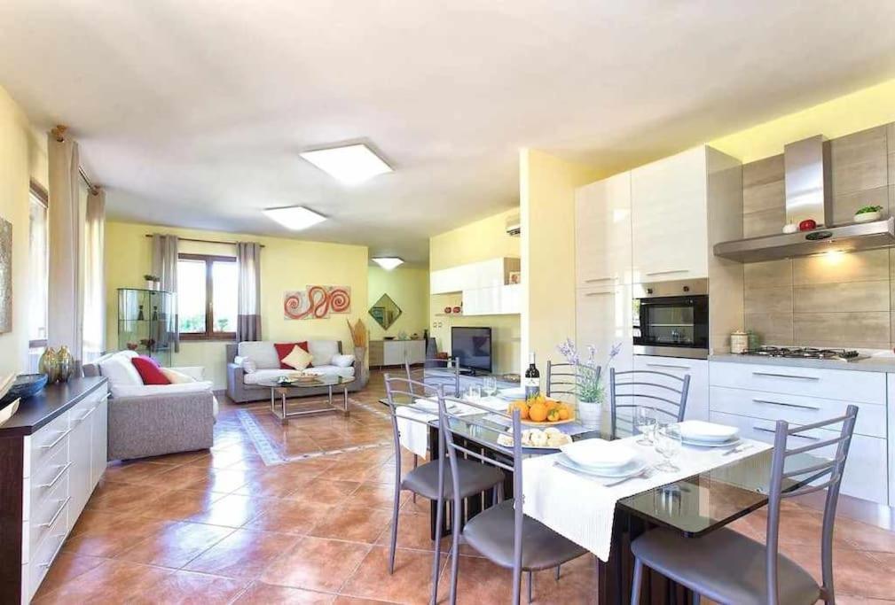 Alghero Villa Mistral per 7 persone Terrazza BBQ AC WiFi Esterno foto